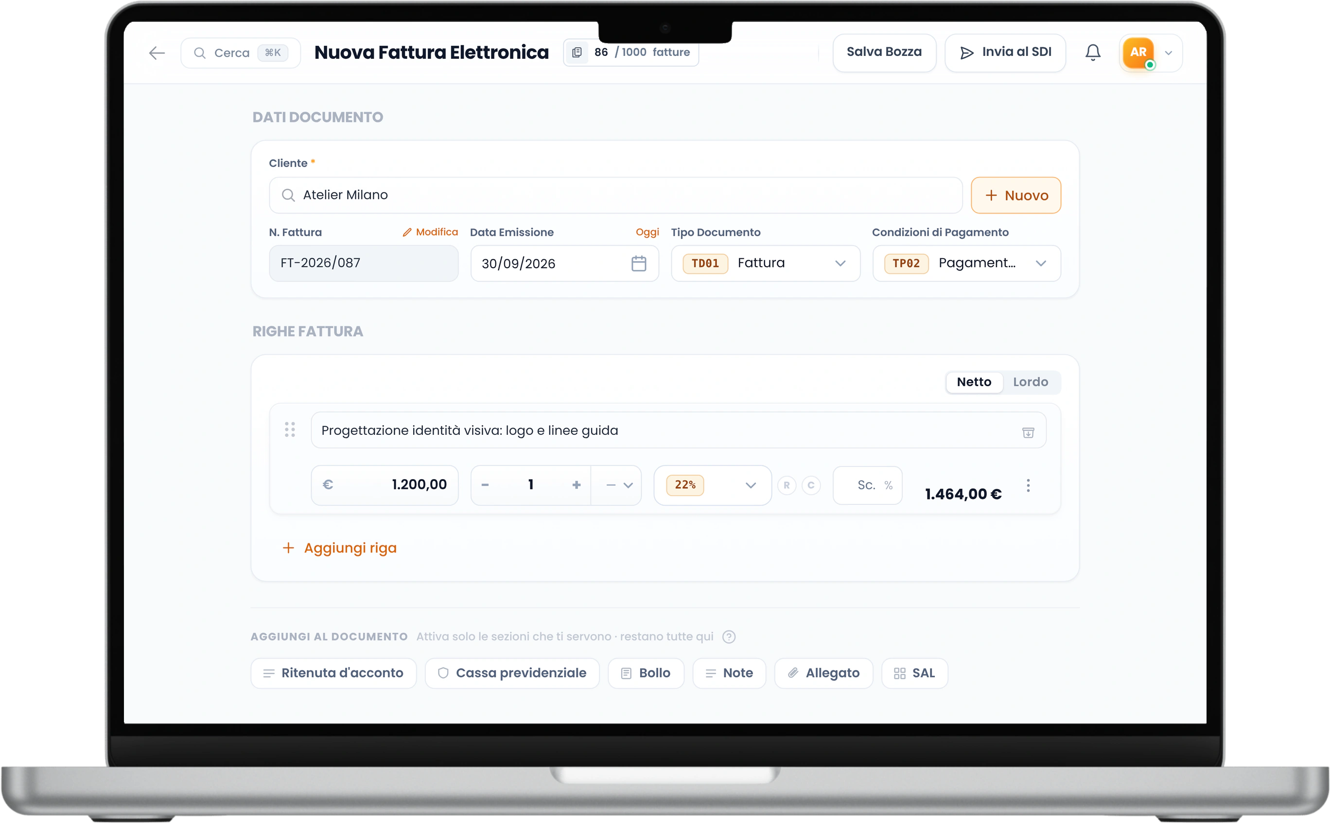 Schermata Nuova Fattura elettronica di TurboFattura su MacBook conforme SDI